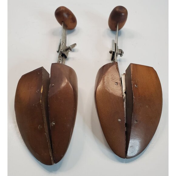 Adjustable Wooden Shoe Stretchers 2-1/2 Metal Hardware 8.5-10-5" - Picture 9 of 16